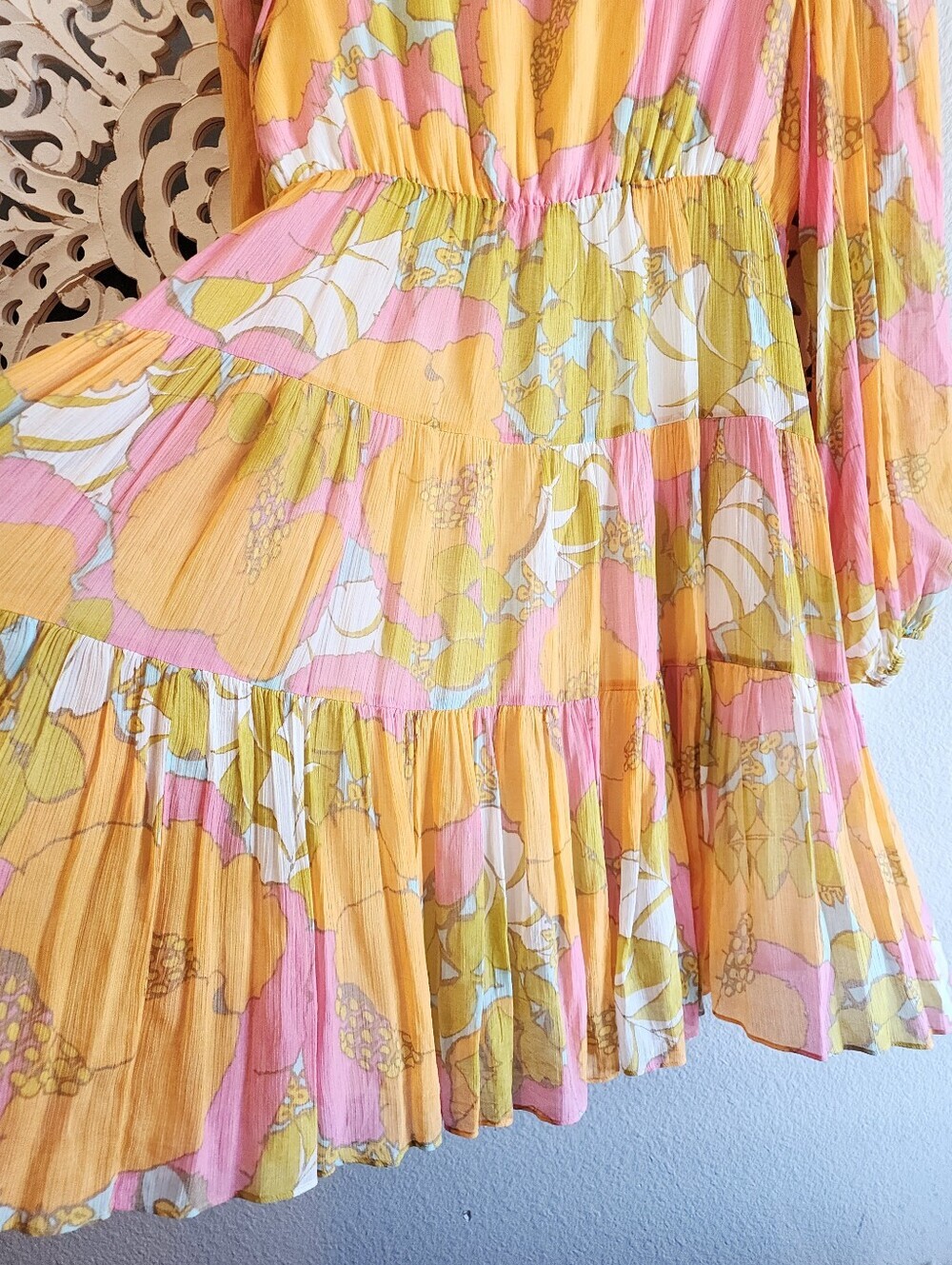 TRINA TURK A LINE CHIFON FEMININE DRESS V NECK LONG SHEER SLEEVE SZ large - Picture 16 of 16
